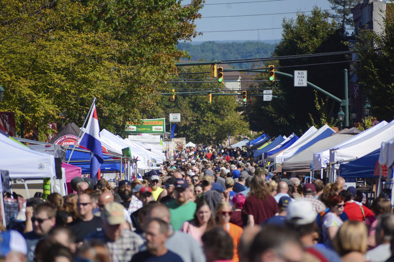 Street festival draws thousands to Selinsgrove Local News