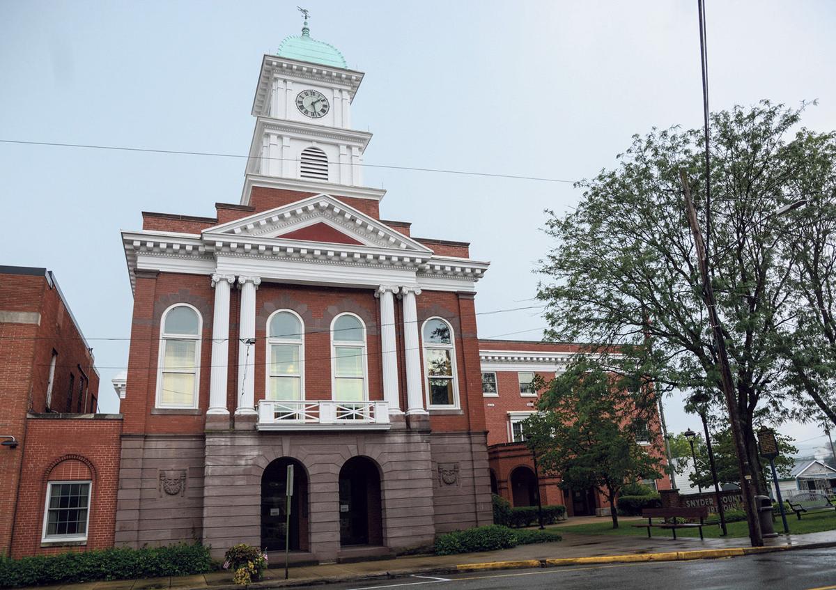 snyder county courthouse