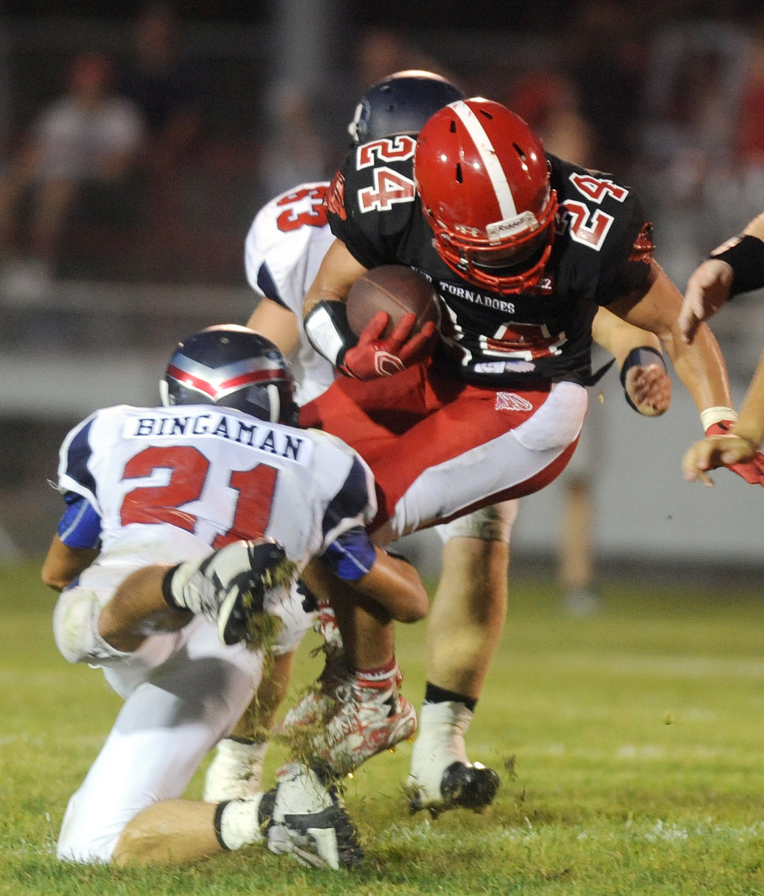 Selinsgrove at Mount Carmel Football 9514