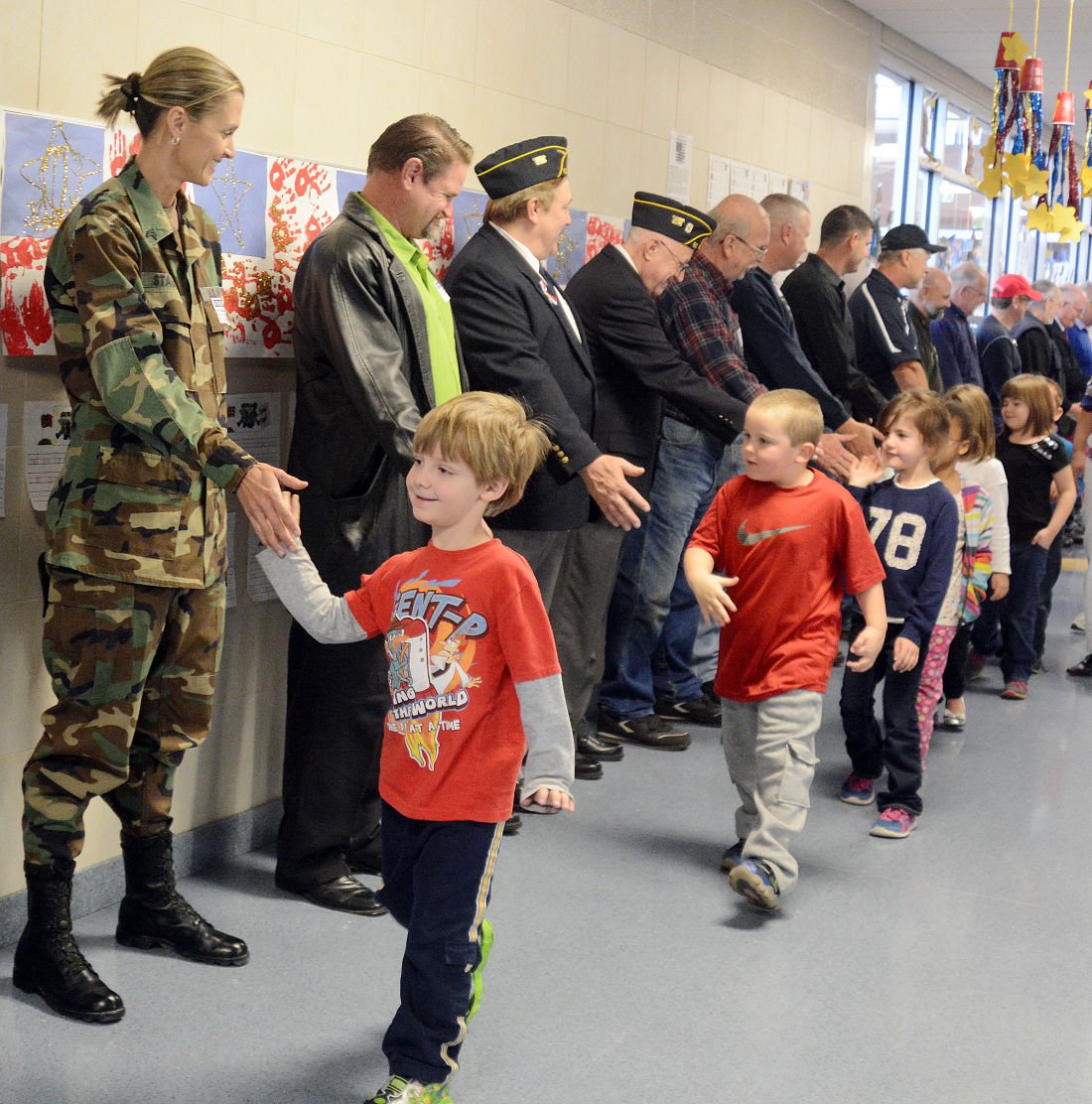 High Fives to Veterans
