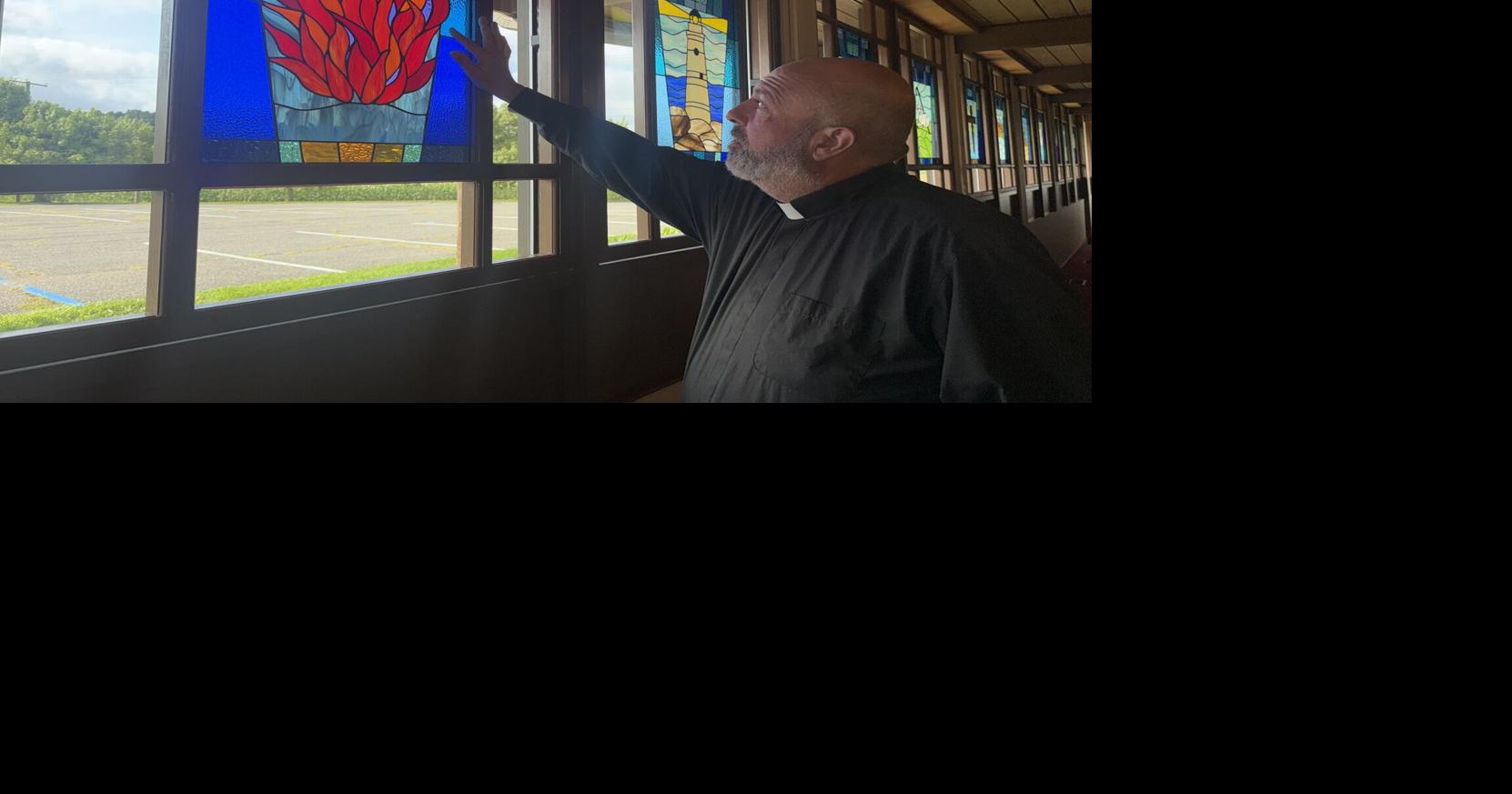 Sunbury church to dedicate new stained glass windows