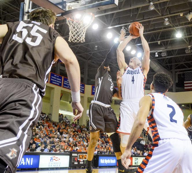 Men's College Basketball: Game plan, haircut site top to ...