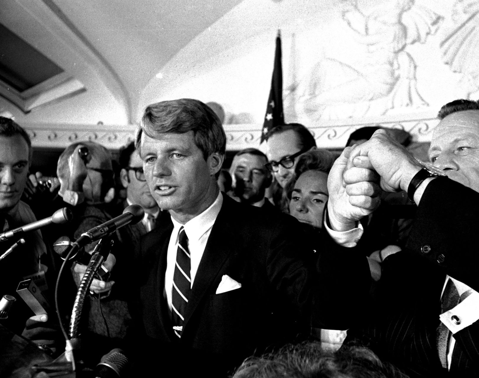 Kennedy shakes hands at Orange County Airport New 8x10 Photo Senator Robert F 