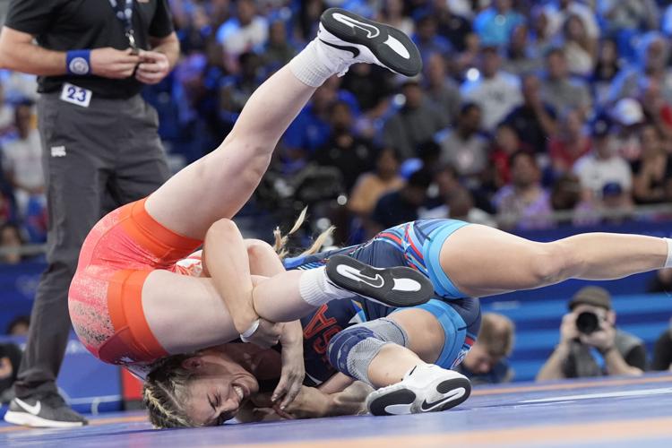 Maroulis gets bronze, first American woman to win three Olympic