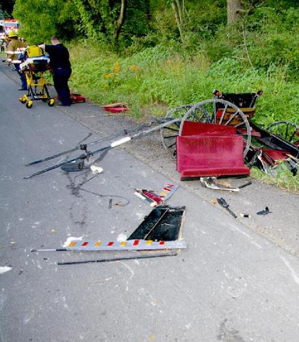 Six hurt when car hits buggy | News | dailyitem.com