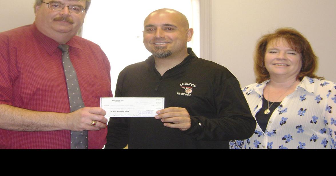 Milton Savings Bank donates to the YMCA's annual campaign Local News