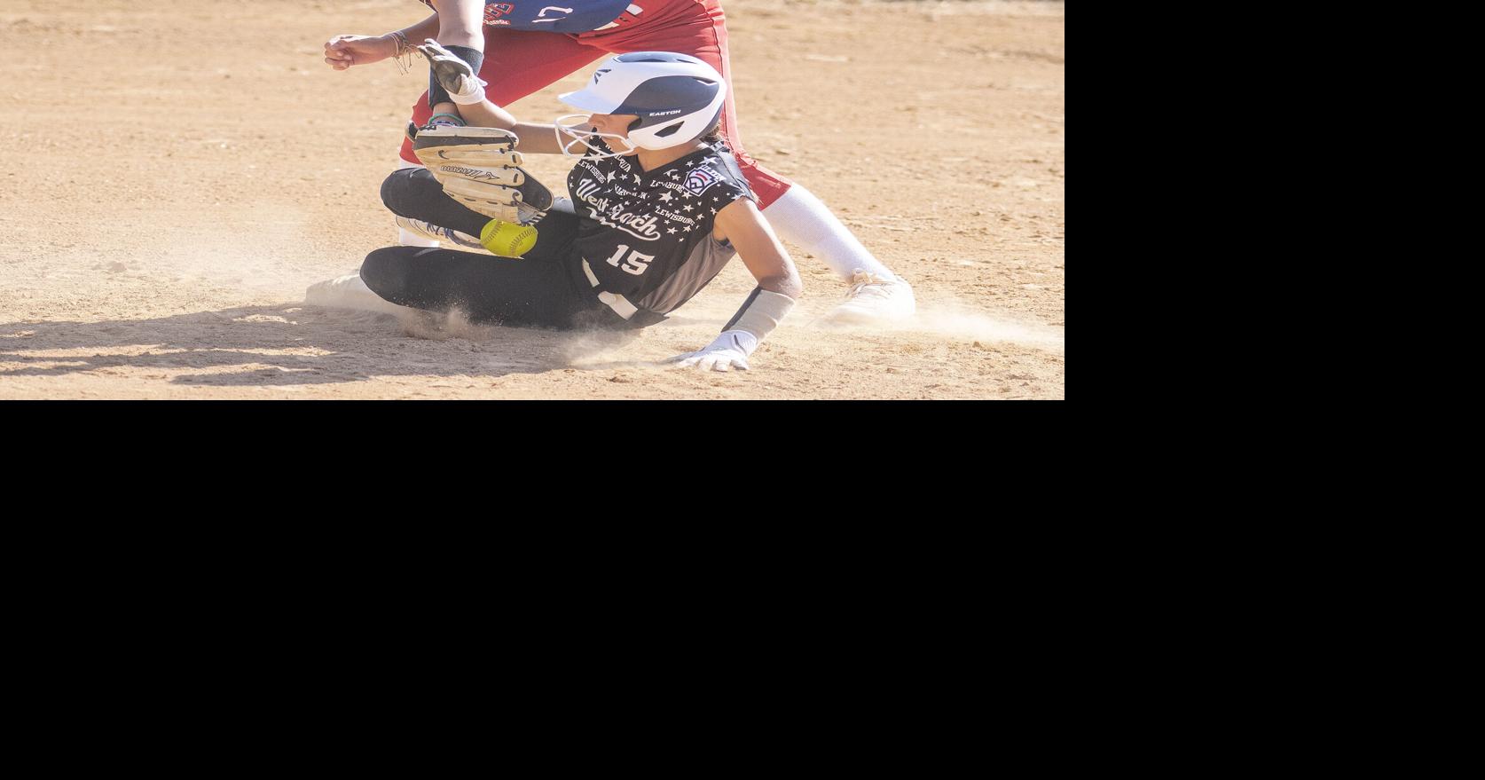 Selinsgrove Majors hand on for District 13 softball title