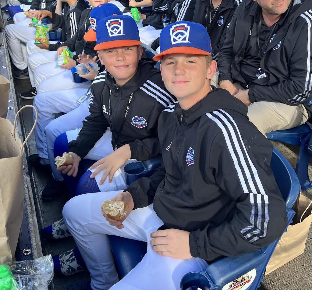 Little Leaguers enjoy game as MLB players take the field, News