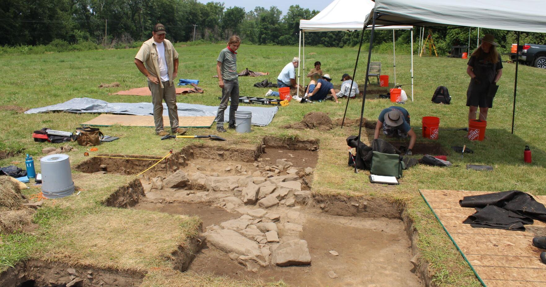 Dig uncovers suspected foundations, relics from French and Indian War post - Vimarsana News
