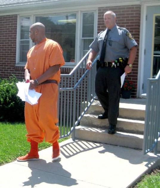 Inmate courts another 10 years of incarceration News