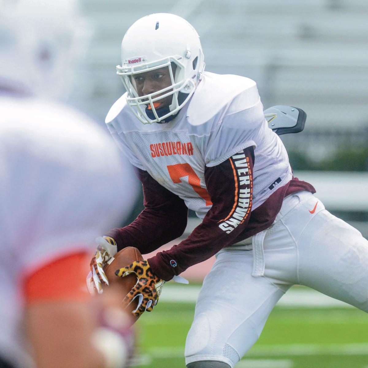 College Football Susquehanna University Prepares For Action