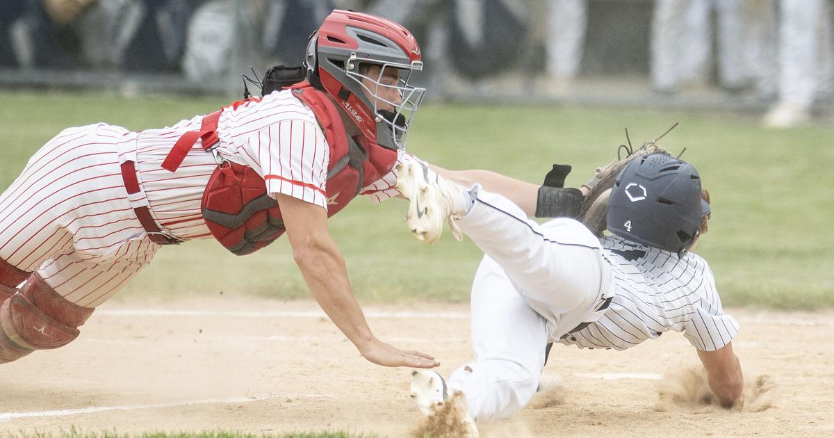 Kmett pitches Mifflinburg to district final past Mount Carmel