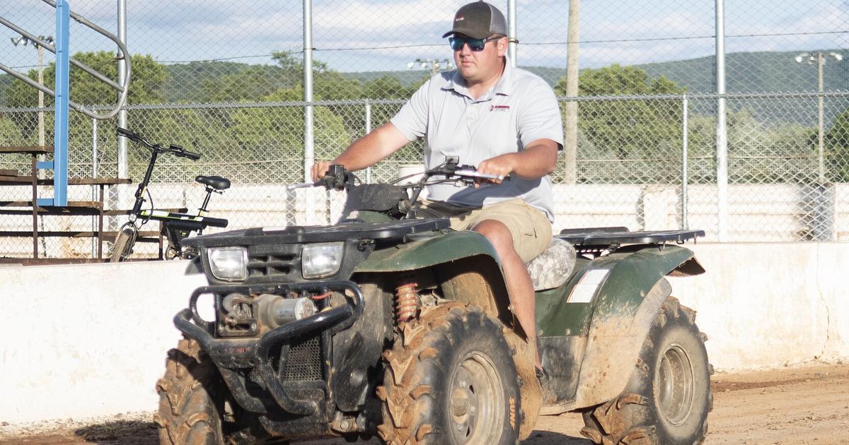 Fair board inks 3-year deal to promote Selinsgrove Speedway