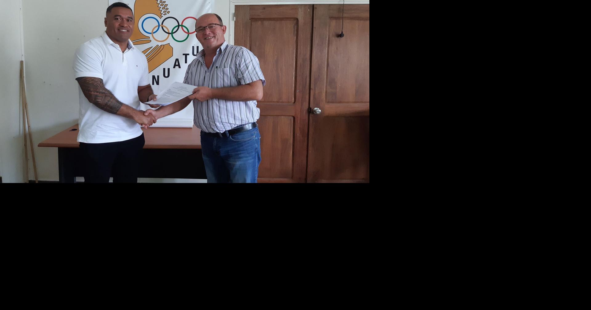 Lolo signs as VASANOC new development officer Sports dailypost.vu