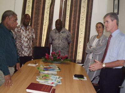 Vanuatu needs French writers