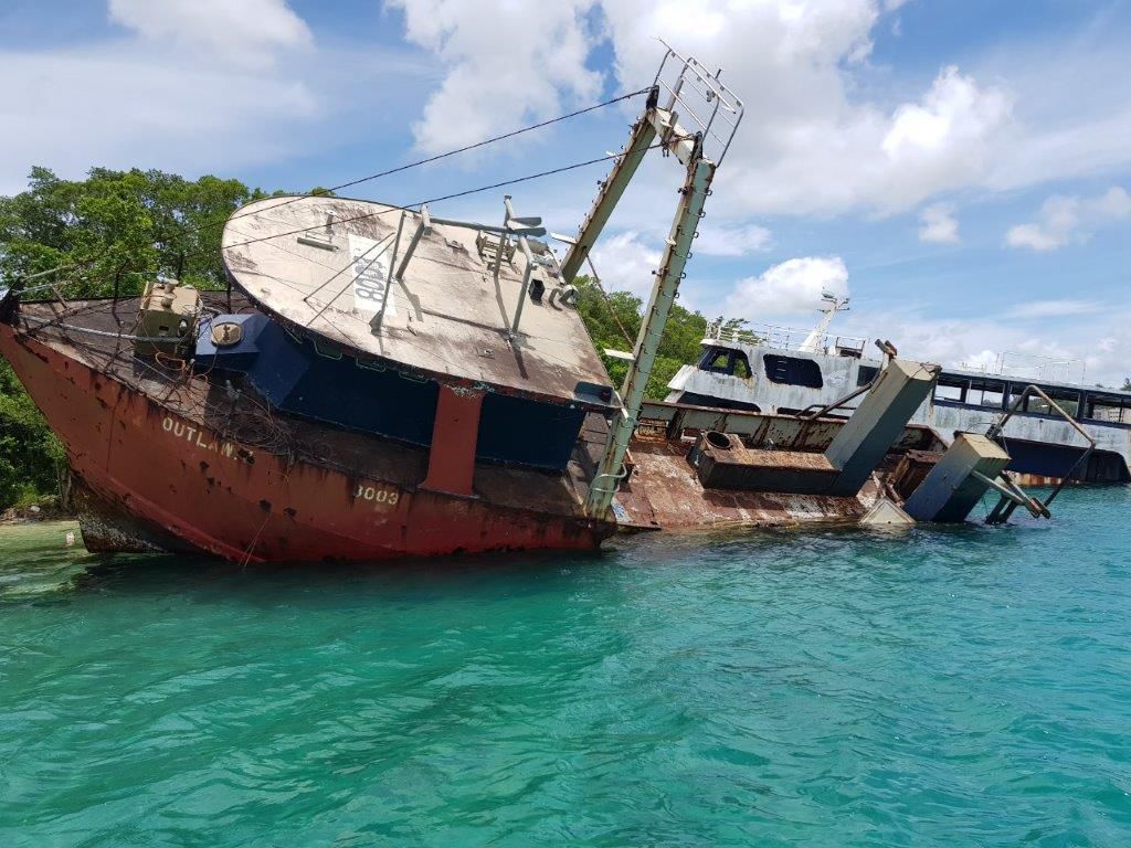 Maritime Regulator’s plan to clear wrecks from Port Vila harbor