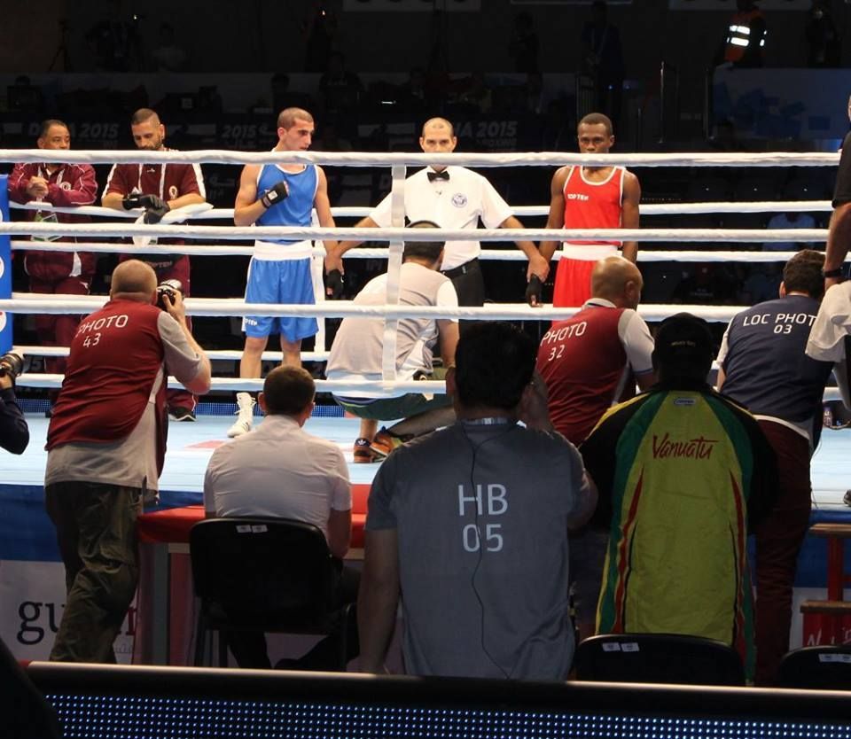 Warawara i stampem nem blong Vanuatu