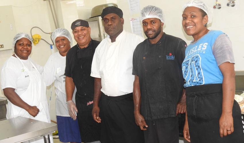 Serving 1,600 plates of 100% local food daily | News | dailypost.vu