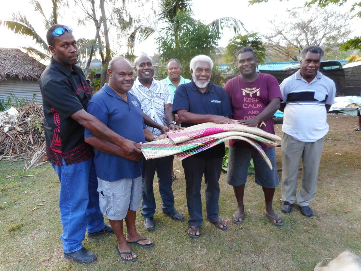 Mps Nevu And Ati Join Vanua Aku Pati News Dailypost Vu 1998 fick man 18 mandat i parlamentet, 2002 14. mps nevu and ati join vanua aku pati