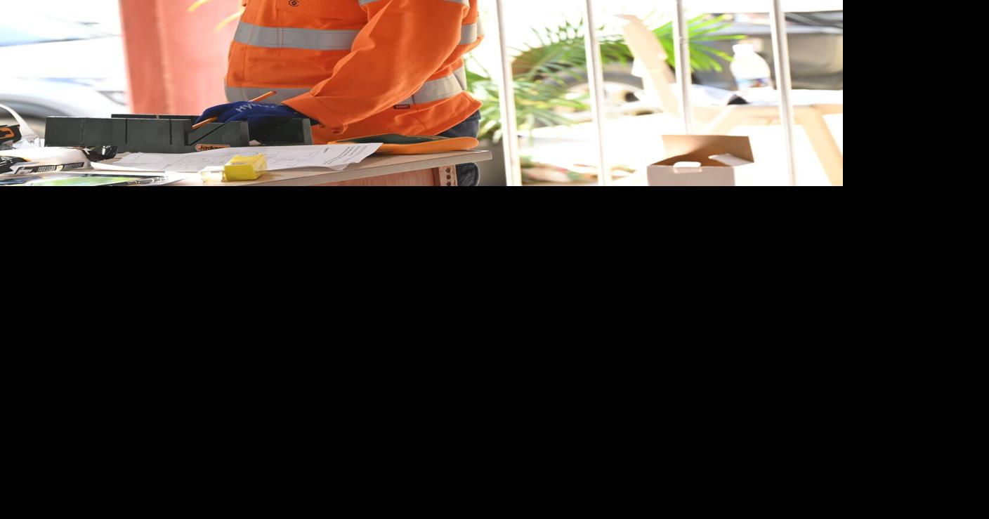 Balancing studies with electrical training | News | dailypost.vu