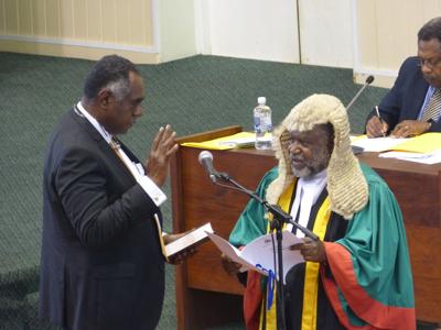 Opposition appeals to Australia and NZ to help return airlines to Vanuatu