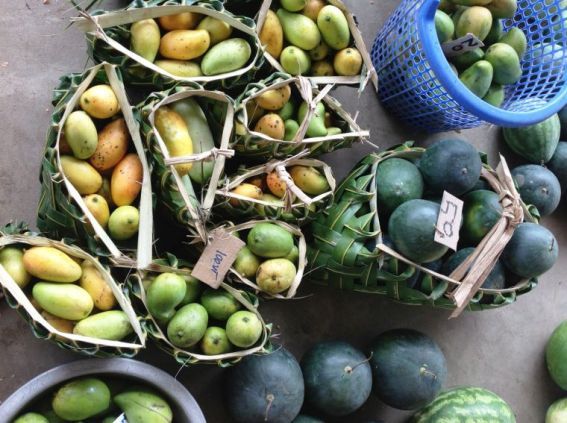 Island market photo caption