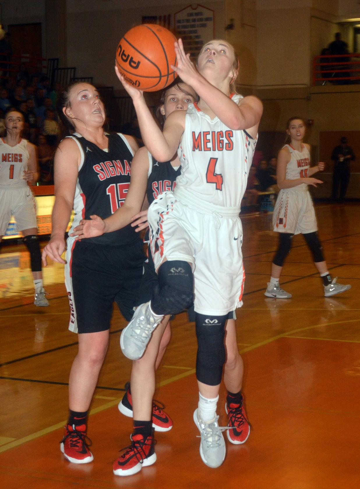Lady Tigers Hold Off Signal Mountain Sports Dailypostathenian Com