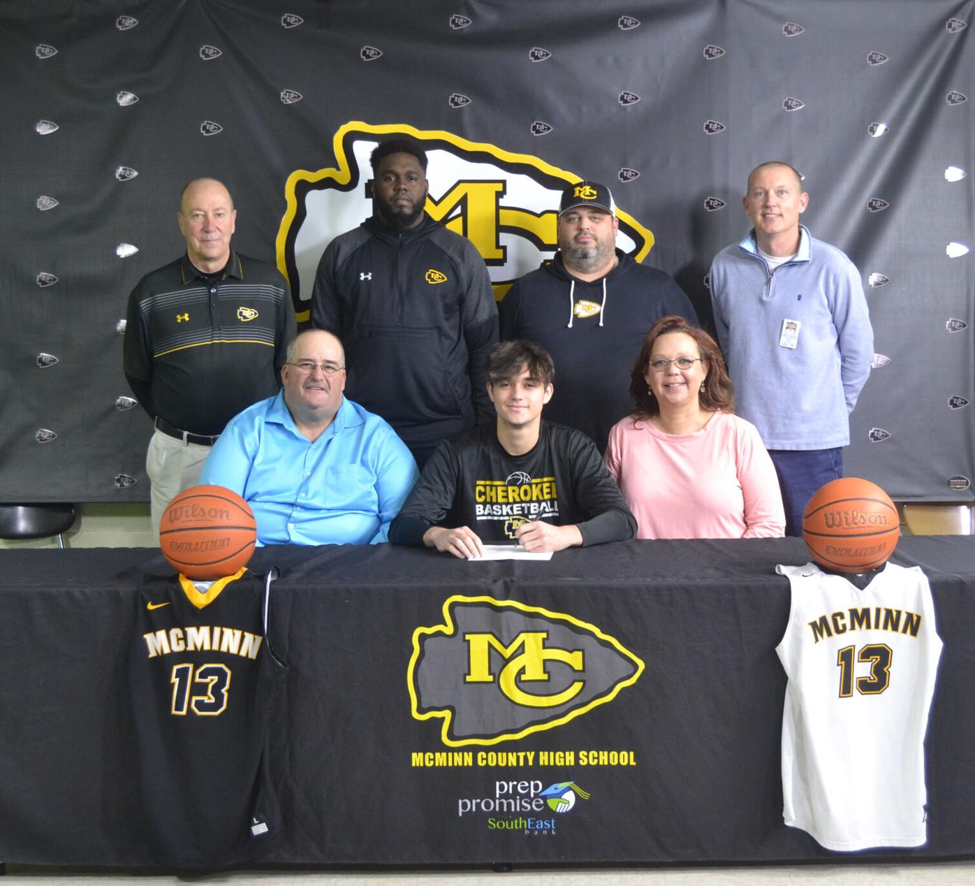 McMinn County's Jordan Lane signs to play basketball at Converse University  | Sports 