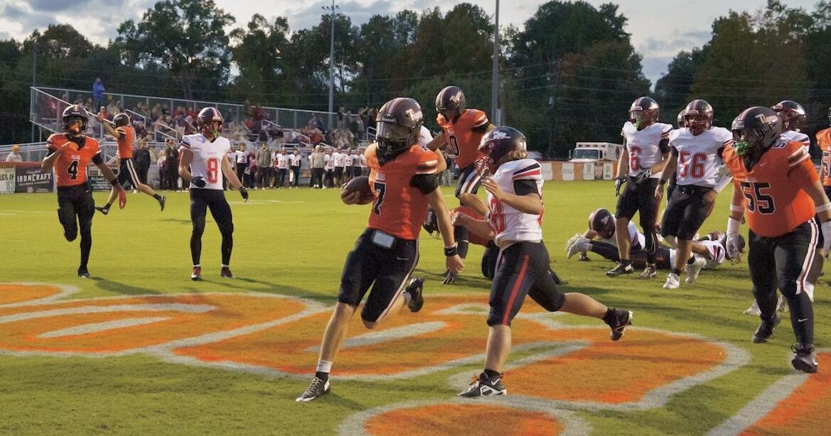 Tigers ambush Scott for 49 first-half points, cruise to Region 2-3A shutout win