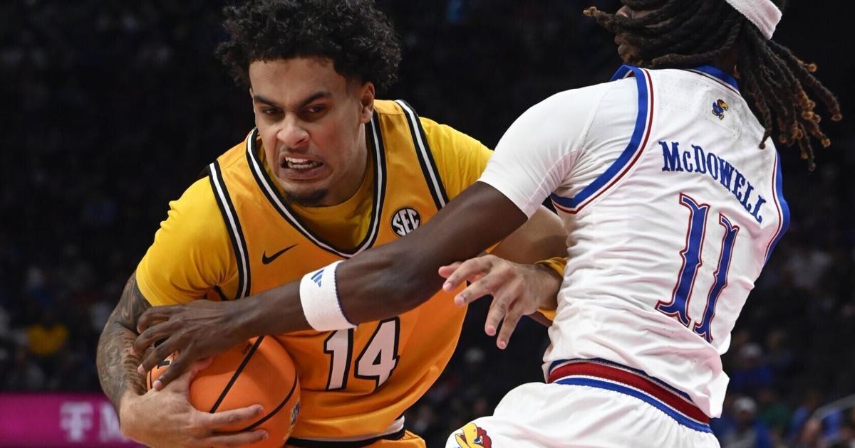 Jevon Porter enters transfer portal, applies for waiver to be eligible next season | | dailypostathenian.com