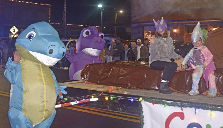 Englewood celebrates Christmas with parade News