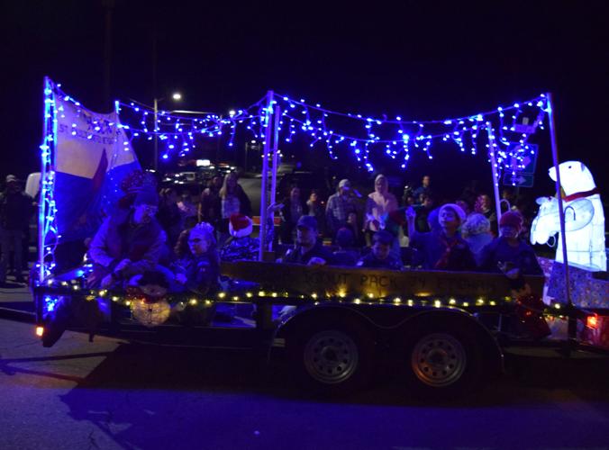 Scenes from the Etowah Christmas parade News