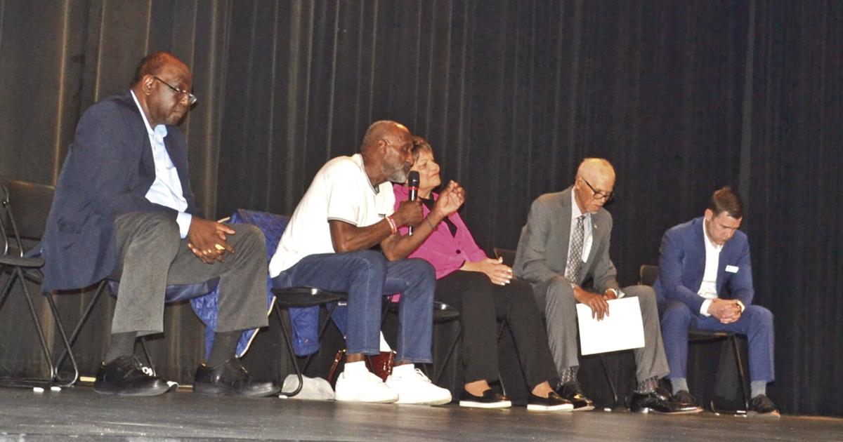 Hardaway recounts time growing up in segregation during panel | News ...