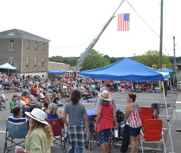 Decatur celebrates 4th of July with music, food News