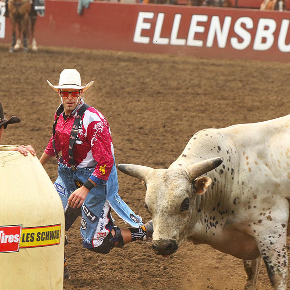 Bullfighters Are The Security Detail Of The Arena News Dailyrecordnews Com Championship Prizes For Ram Rodeo 2022