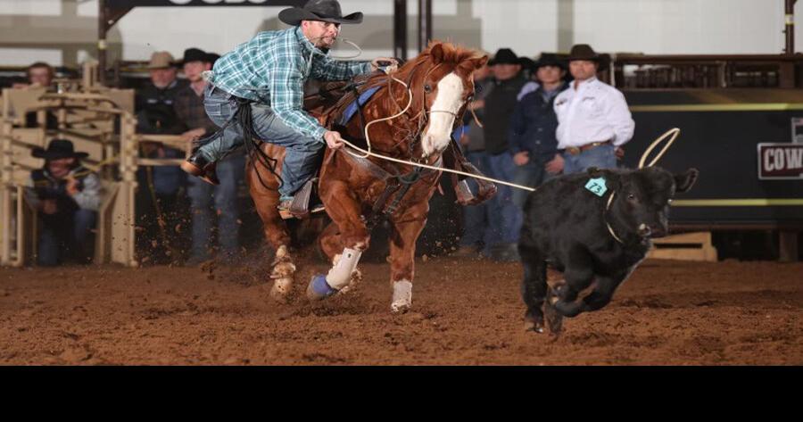Kass Kayser wins 2022 WCRA Cowtown Christmas Championship Rodeo to wrap ...