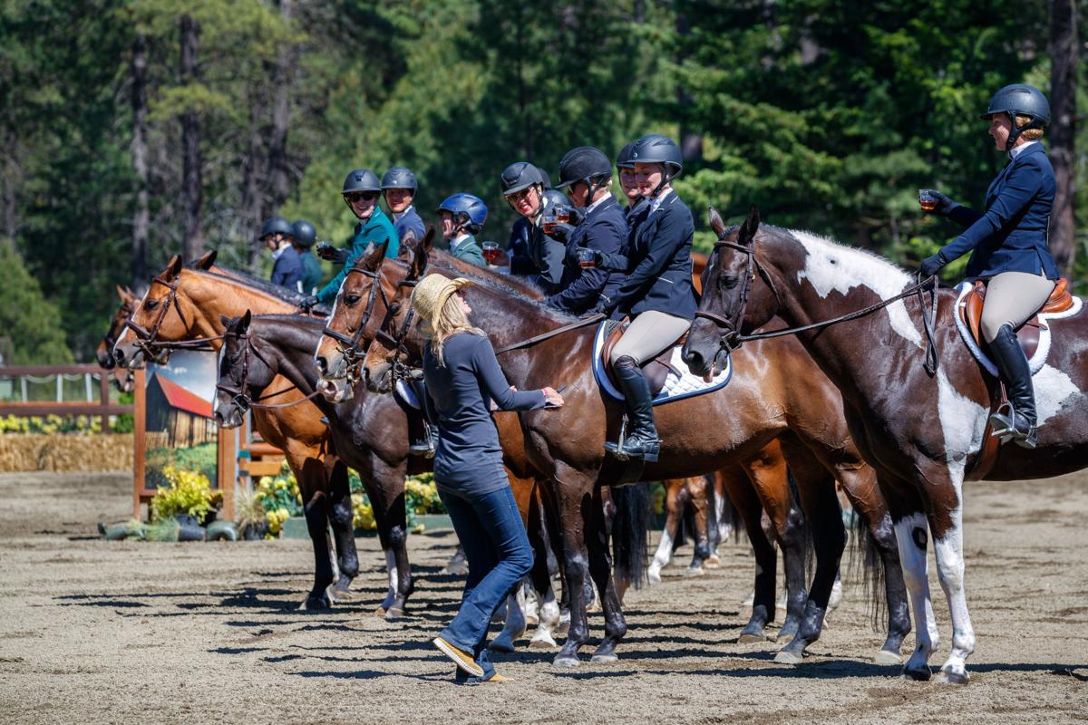 Equestrians Gather At Northwest Horse Park For Hunter Jumper Event News Dailyrecordnews Com