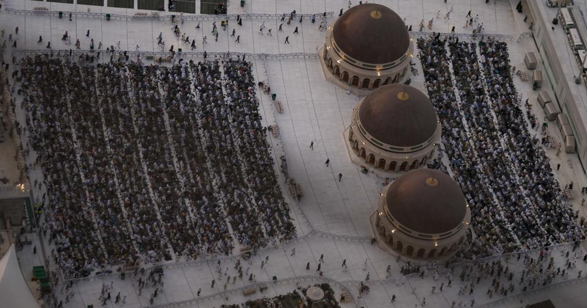 Pilgrimage to Mecca, Saudi Arabia Pilgrimage to Mecca, Saudi Arabia