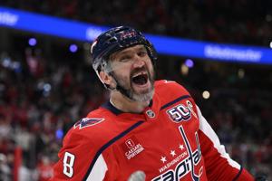 Alex Ovechkin finishes his 'GR8 Chase' season with 897 career goals, three more than Wayne Gretzky