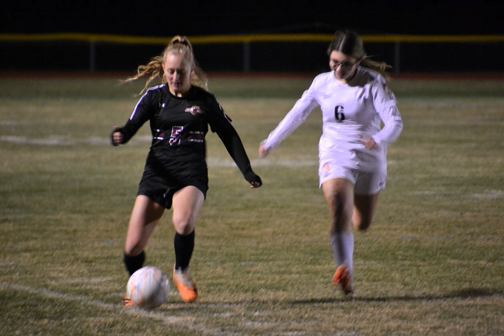 State-bound showdown: Cle Elum-Roslyn girls soccer into district final with Highland
