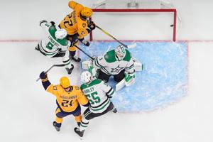 Saros makes 29 saves as Predators beat Stars 2-1