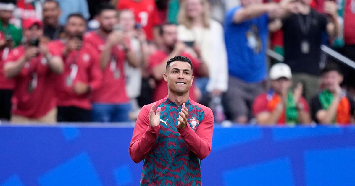 Congo Portugal WCup Soccer