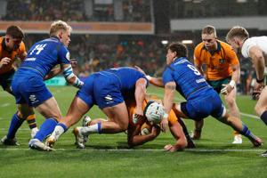 Schmidt signs off in style as the Wallabies beat Italy 57-10 to end a 6-test skid
