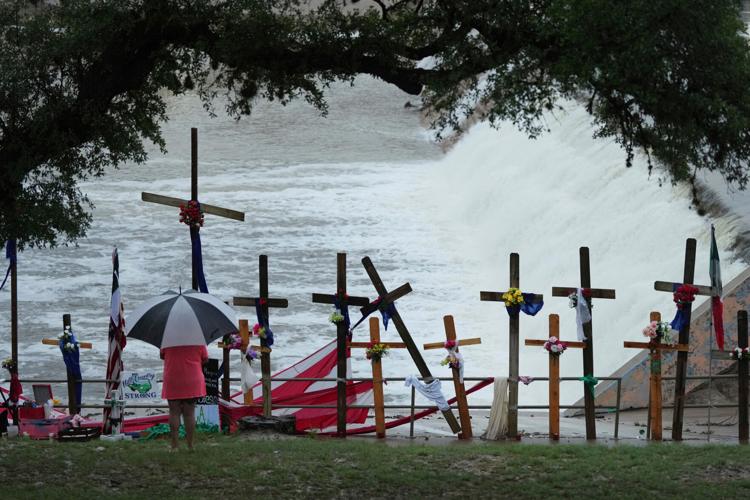 Search for Texas flood victims paused as heavy rains bring new threat of  high waters | Us | dailyrecordnews.com