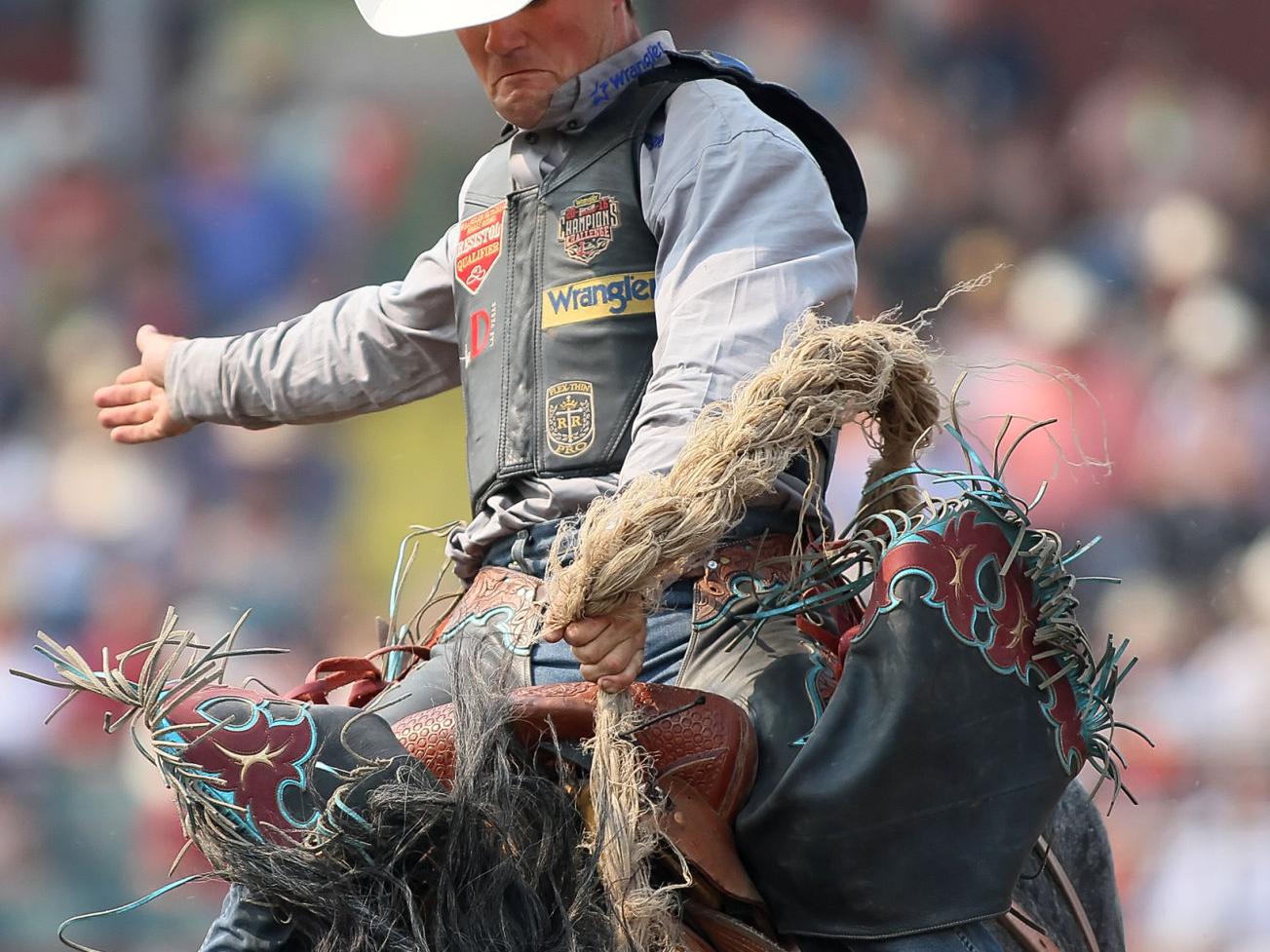 Tuf Cooper Wins The All Around Saddle And More Than 10 000