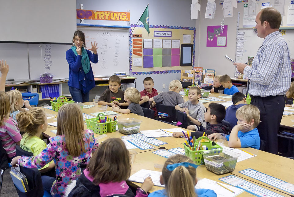 Ellensburg School District rolls out new teacher evaluation program