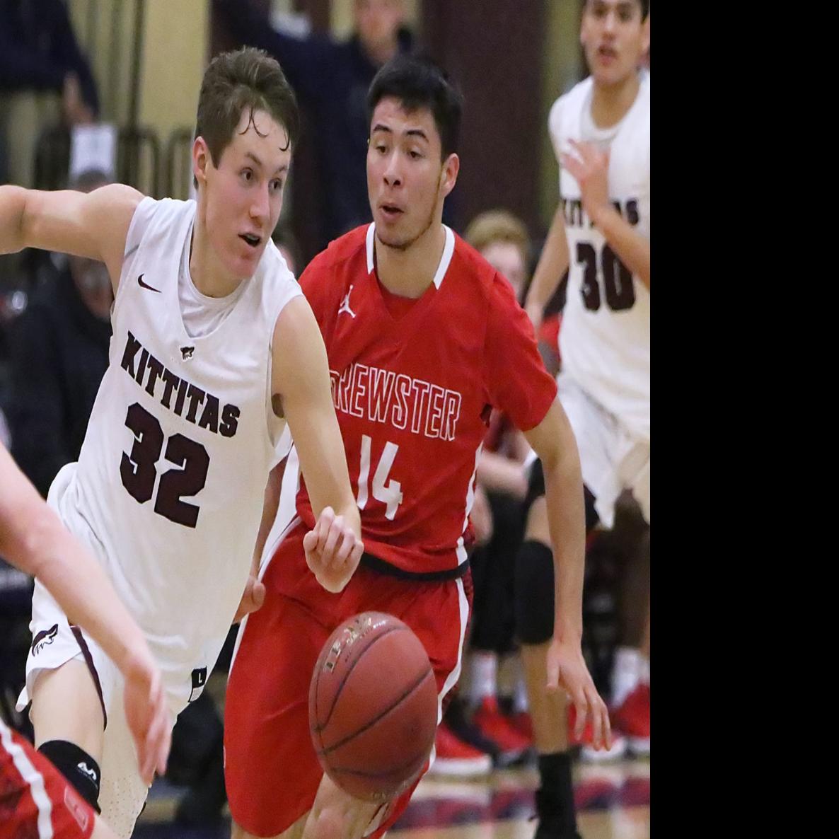Kittitas Boys Basketball Takes Down Brewster In Regional Round