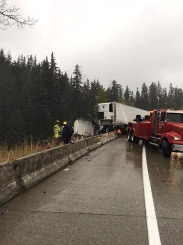 Truck crash on I-90 near Snoqualmie Pass causes traffic delays | News ...