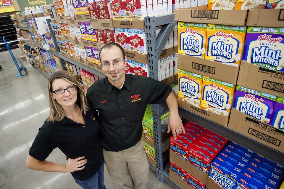 Discount grocer Grocery Outlet renovates former Albertsons store