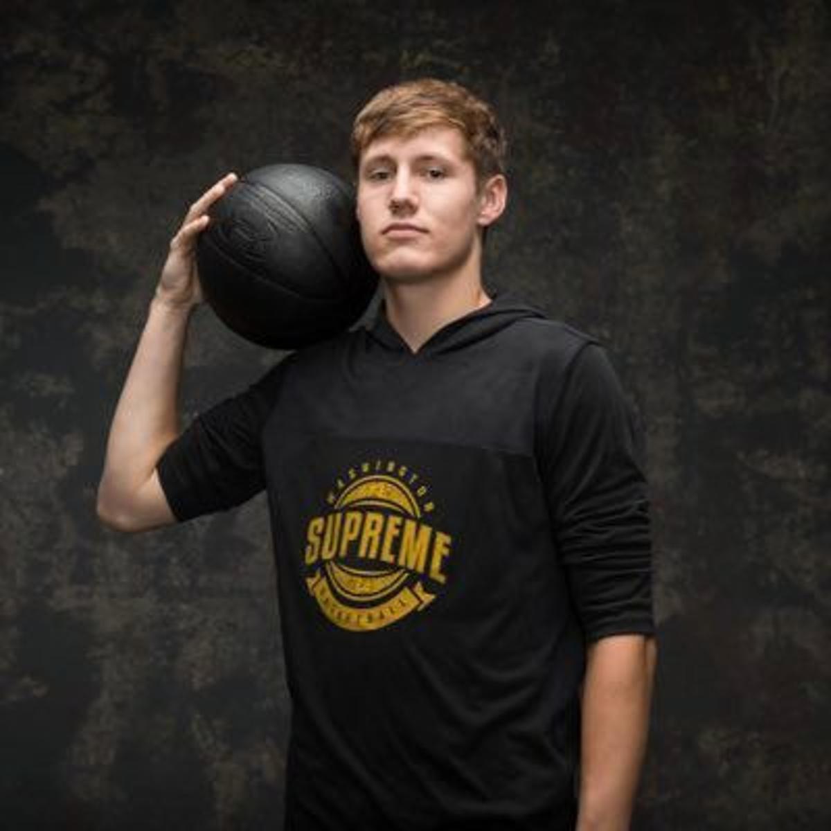 Brock Ravet S Journey From A Small Town Kid To Basketball Star